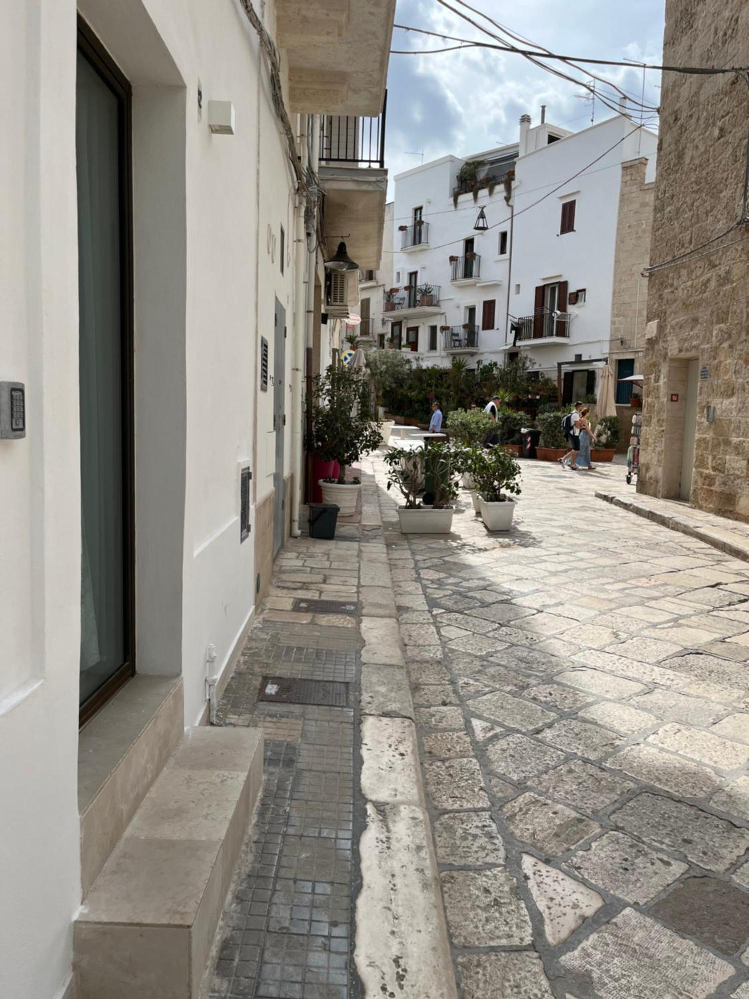 Apartamento Dimora Grottacielo Polignano a Mare Habitación foto